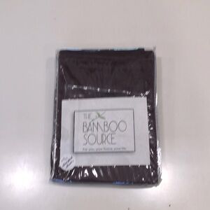 NWT BedVoyage Bamboo set of 2 Pillow Shams in Standard. Rich eggplant color